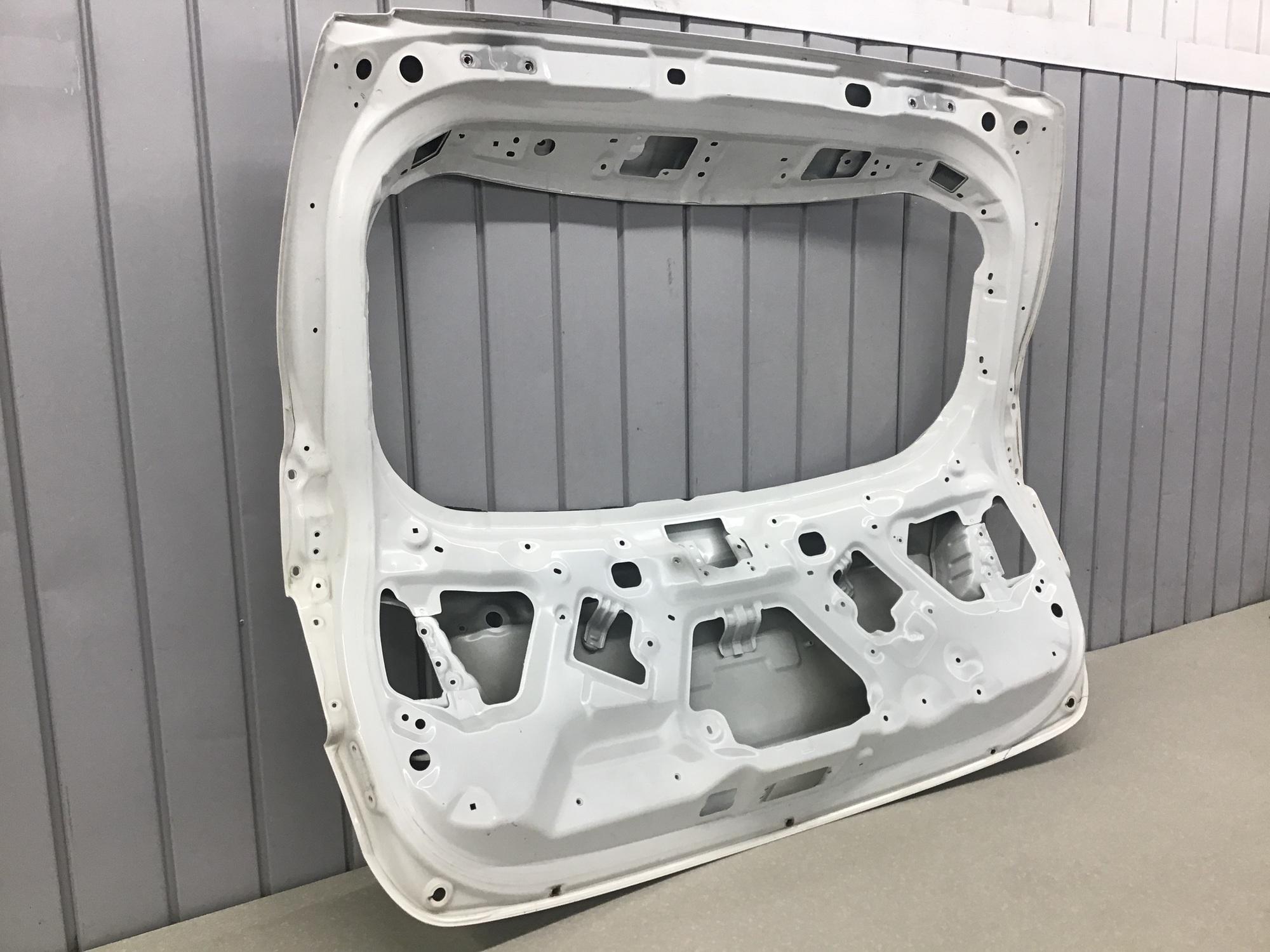 Дверь багажника, Hyundai Santa Fe (DM) 2012-2018 Дверь багажника, Hyundai Santa Fe (DM) 2012-2018