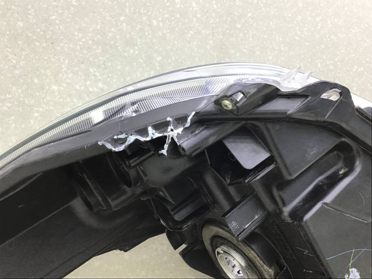 Фара правая Toyota Hilux (GUN125L, GUN126L, TGN126) 2015-н.в. Фара правая Toyota Hilux (GUN125L, GUN126L, TGN126) 2015-н.в.