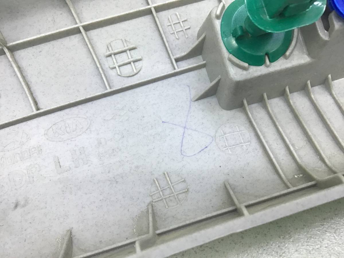 Обшивка стойки Kia Ceed (JD) 2012-2018