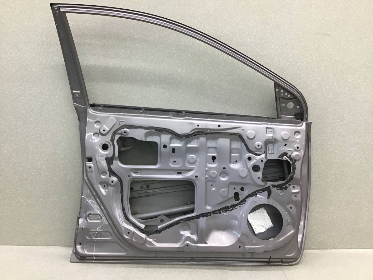 Дверь передняя левая Toyota Auris (E180) 2012> Дверь передняя левая Toyota Auris (E180) 2012>