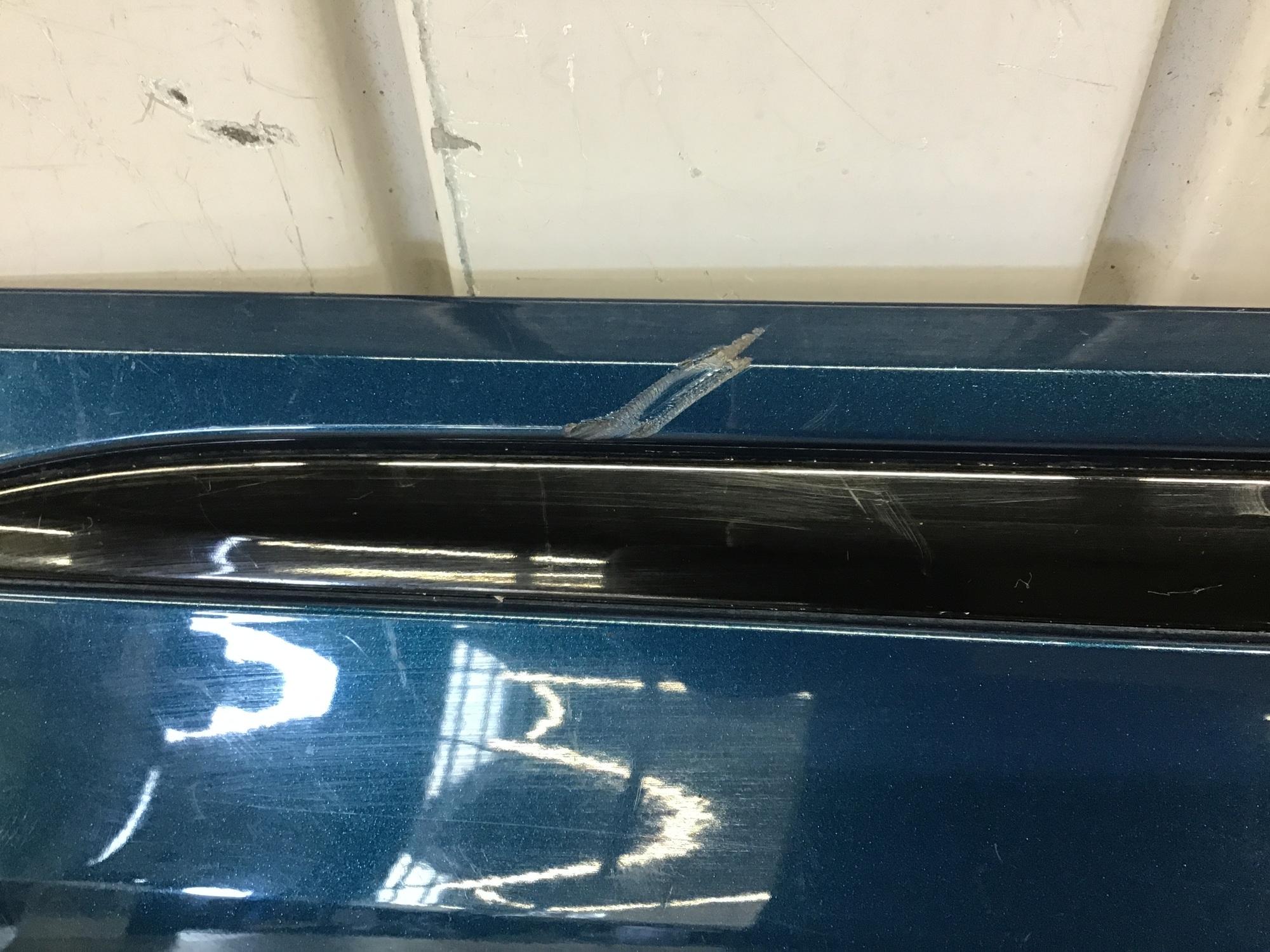 Накладка двери передней левой, Audi Q8 2018>