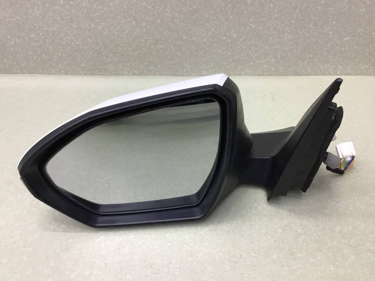 Зеркало левое электрическое Hyundai Tucson (NX4) 2020>