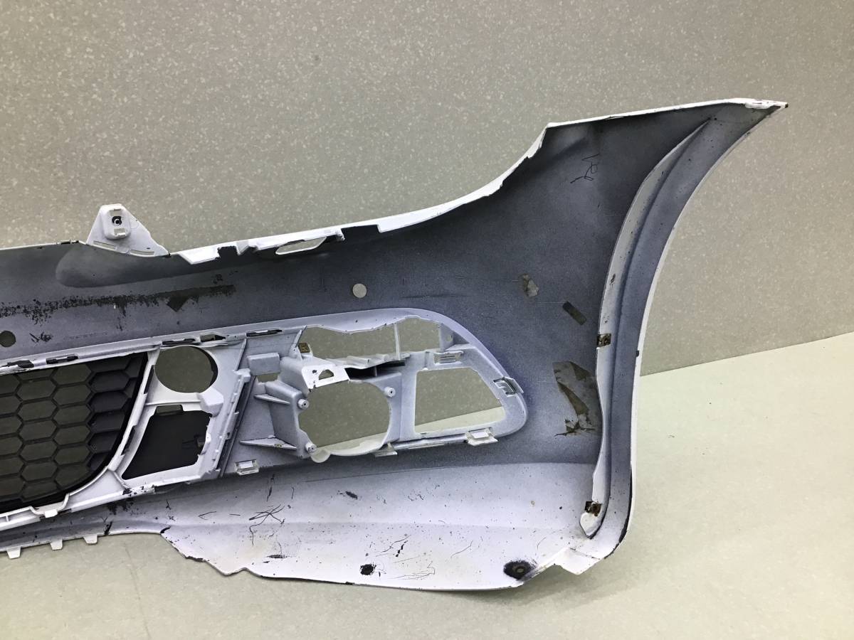 Бампер передний Volkswagen Scirocco 2009-2015