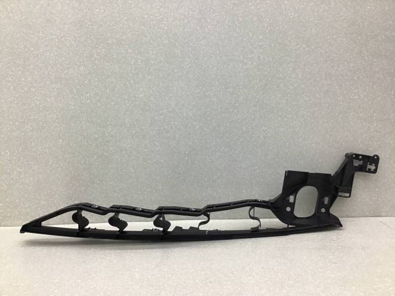 Кронштейн крепления крыла BMW X5 E70 2007-2013