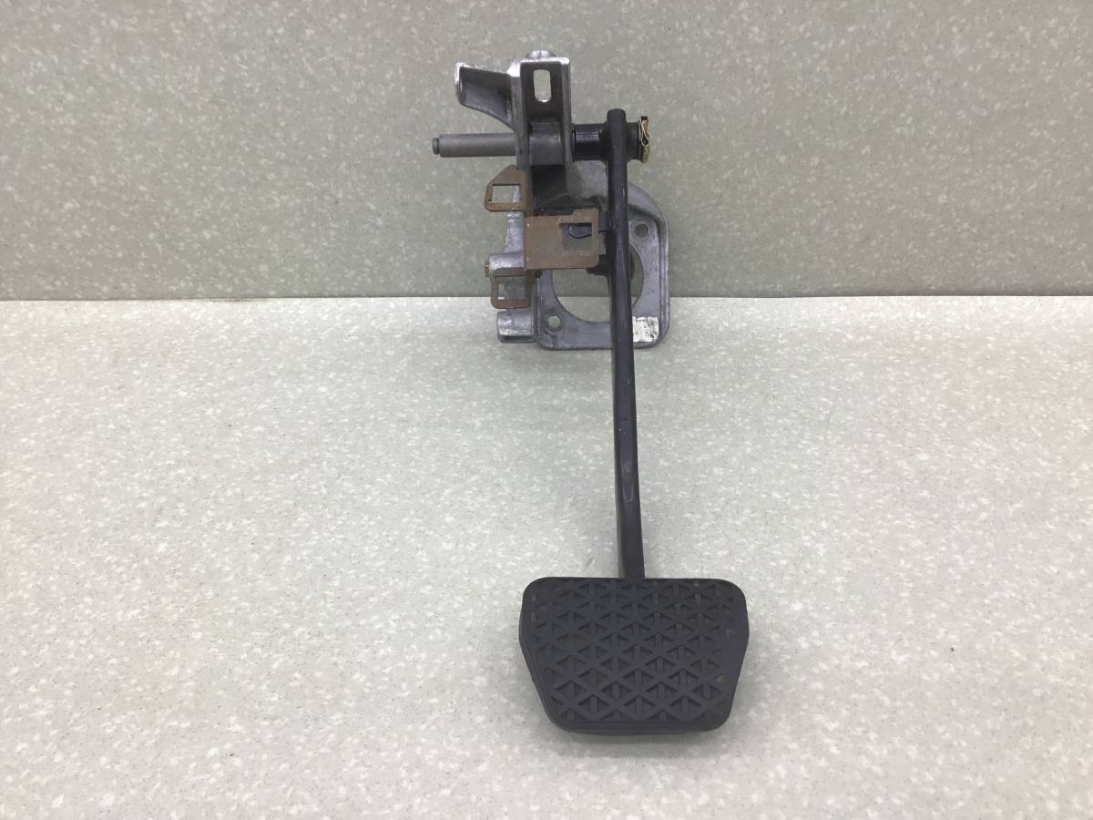 Педаль тормоза BMW 3-series E46 1998-2005 Педаль тормоза BMW 3-series E46 1998-2005