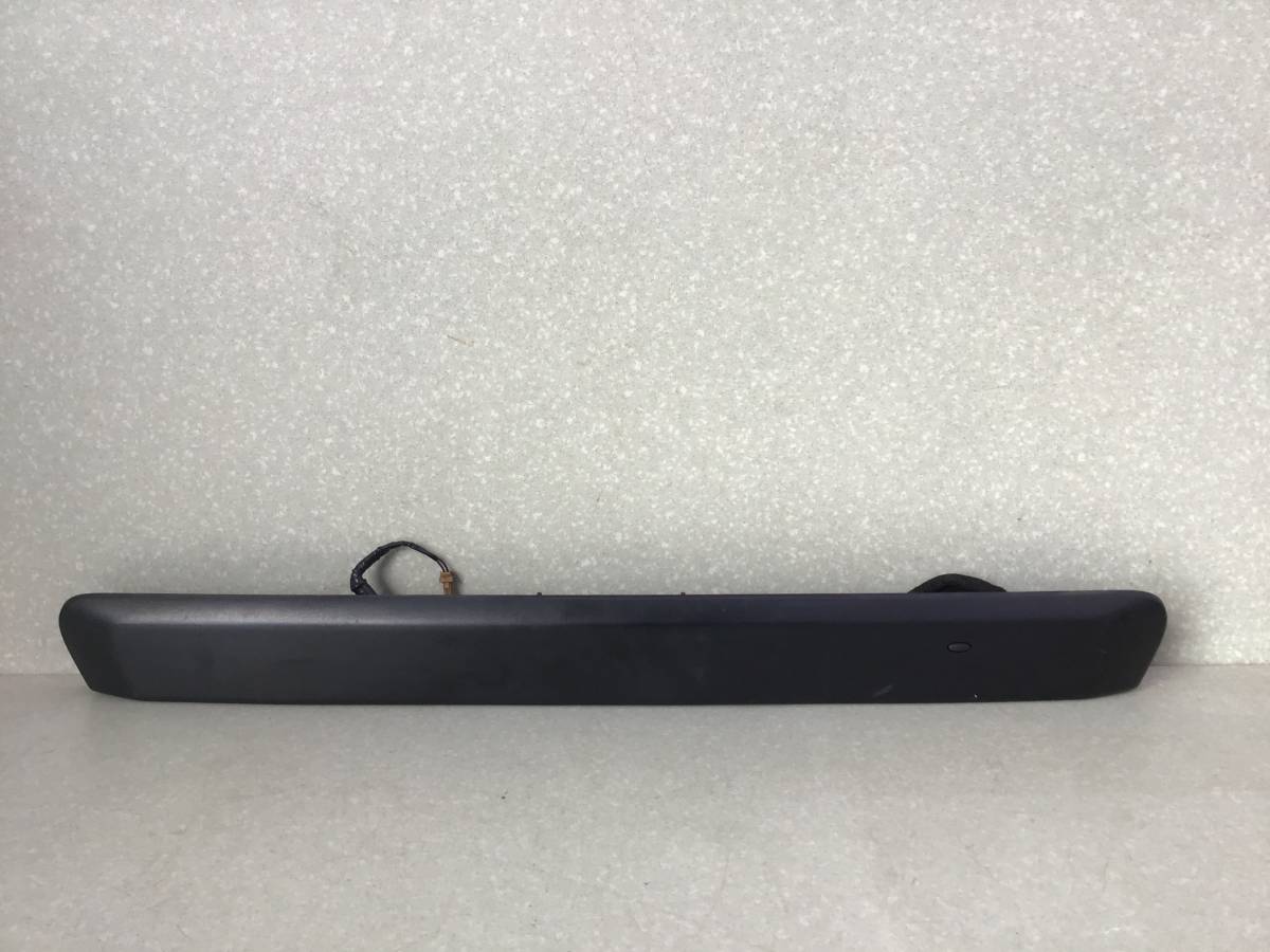 Накладка двери багажника Nissan NV200 (M20) 2009>