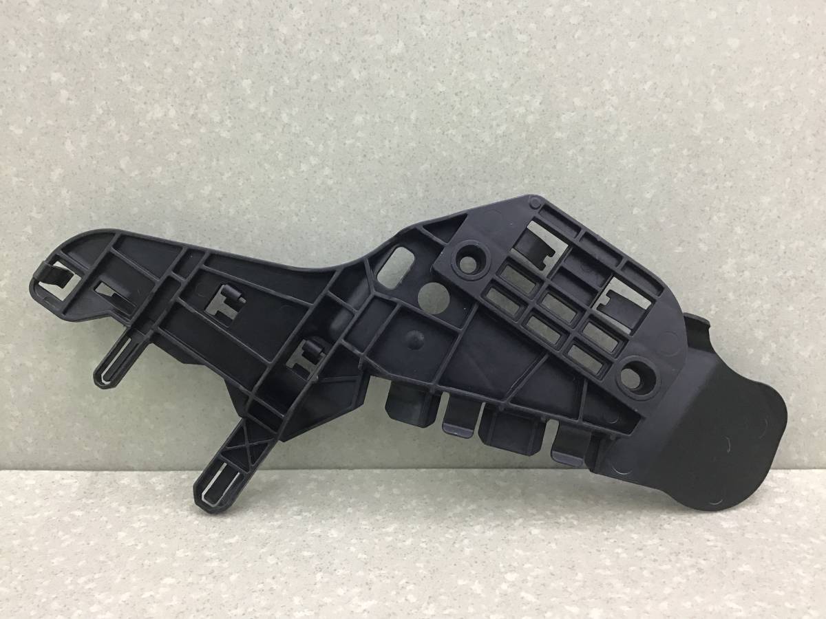 Кронштейн (сопут. товар) Mercedes-Benz GL-Class (X166) 2012>