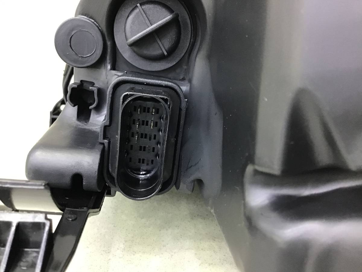 Фара правая Ford Focus 2 (CB4) 2007-2011