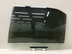 Стекло двери задней левой Mitsubishi Lancer 9  (CS/Classic) 2000-2011