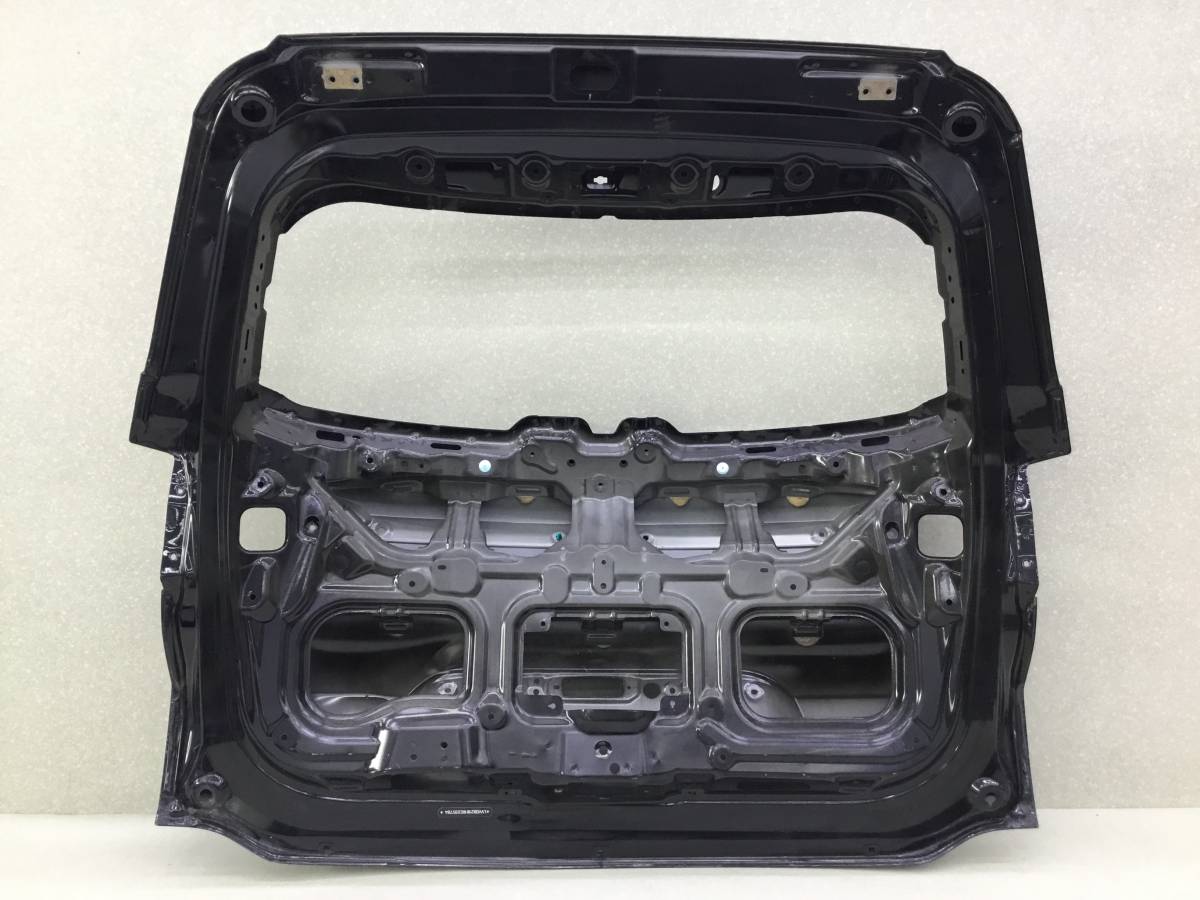 Дверь багажника Chery Tiggo 4 Pro (T19) 2021-н.в. Дверь багажника Chery Tiggo 4 Pro (T19) 2021-н.в.