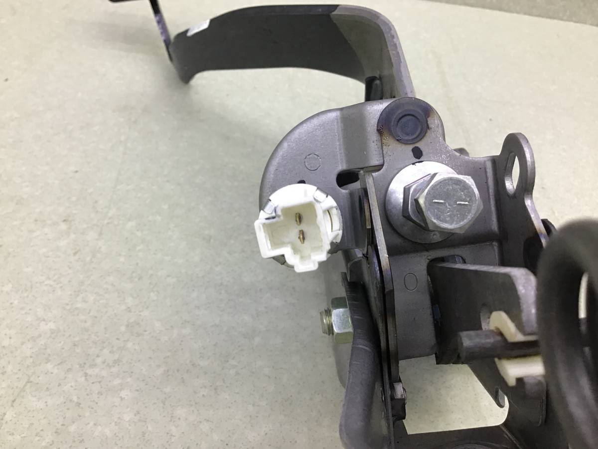 Педаль сцепления Toyota Rav 4 (A40) 2013>