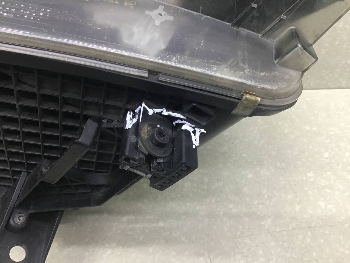 Фара правая BMW X5 F15/F85 2013> Фара правая BMW X5 F15/F85 2013>