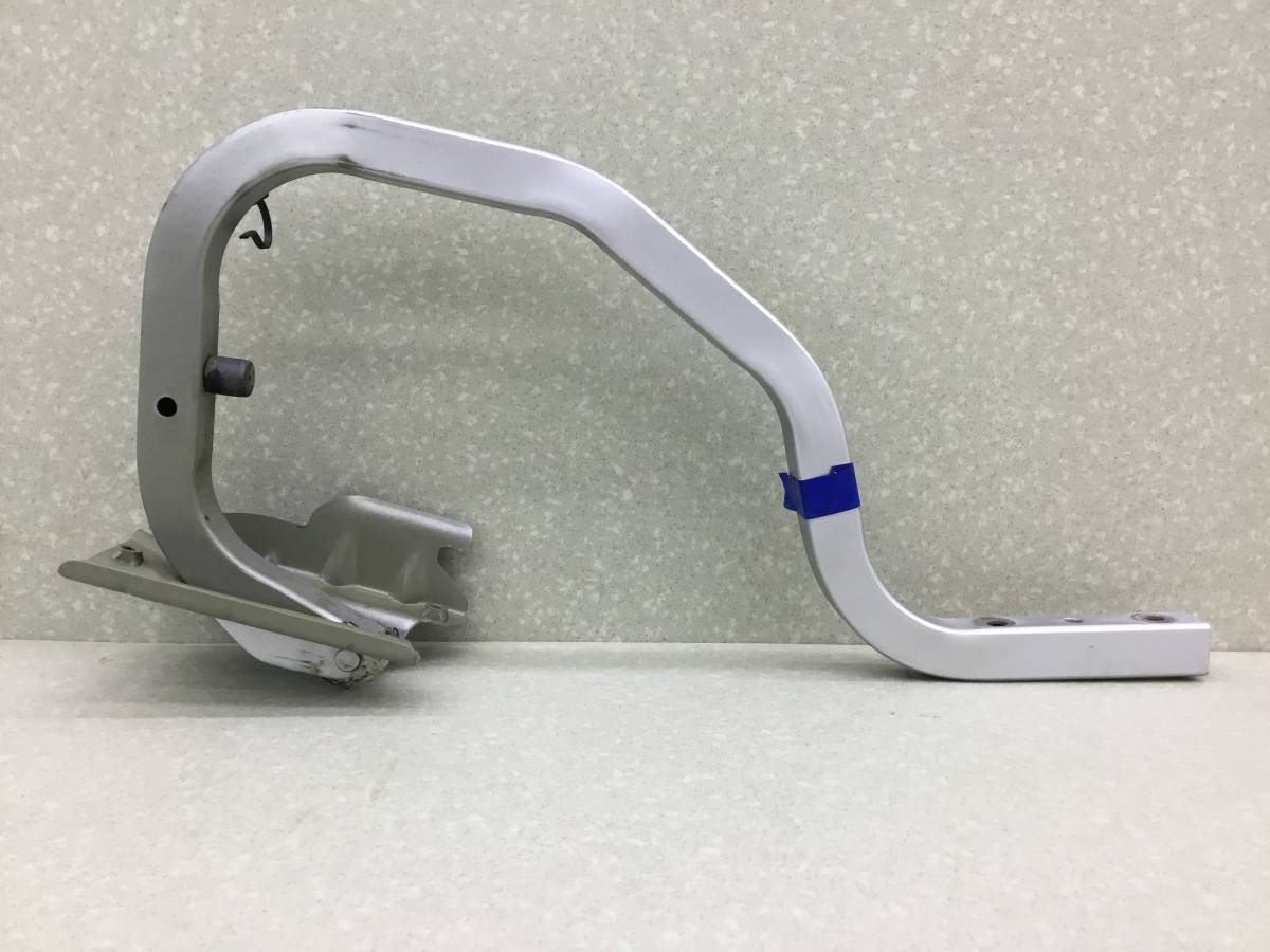Петля крышки багажника Nissan Almera 3 (G11, G15) 2012> Петля крышки багажника Nissan Almera 3 (G11, G15) 2012>