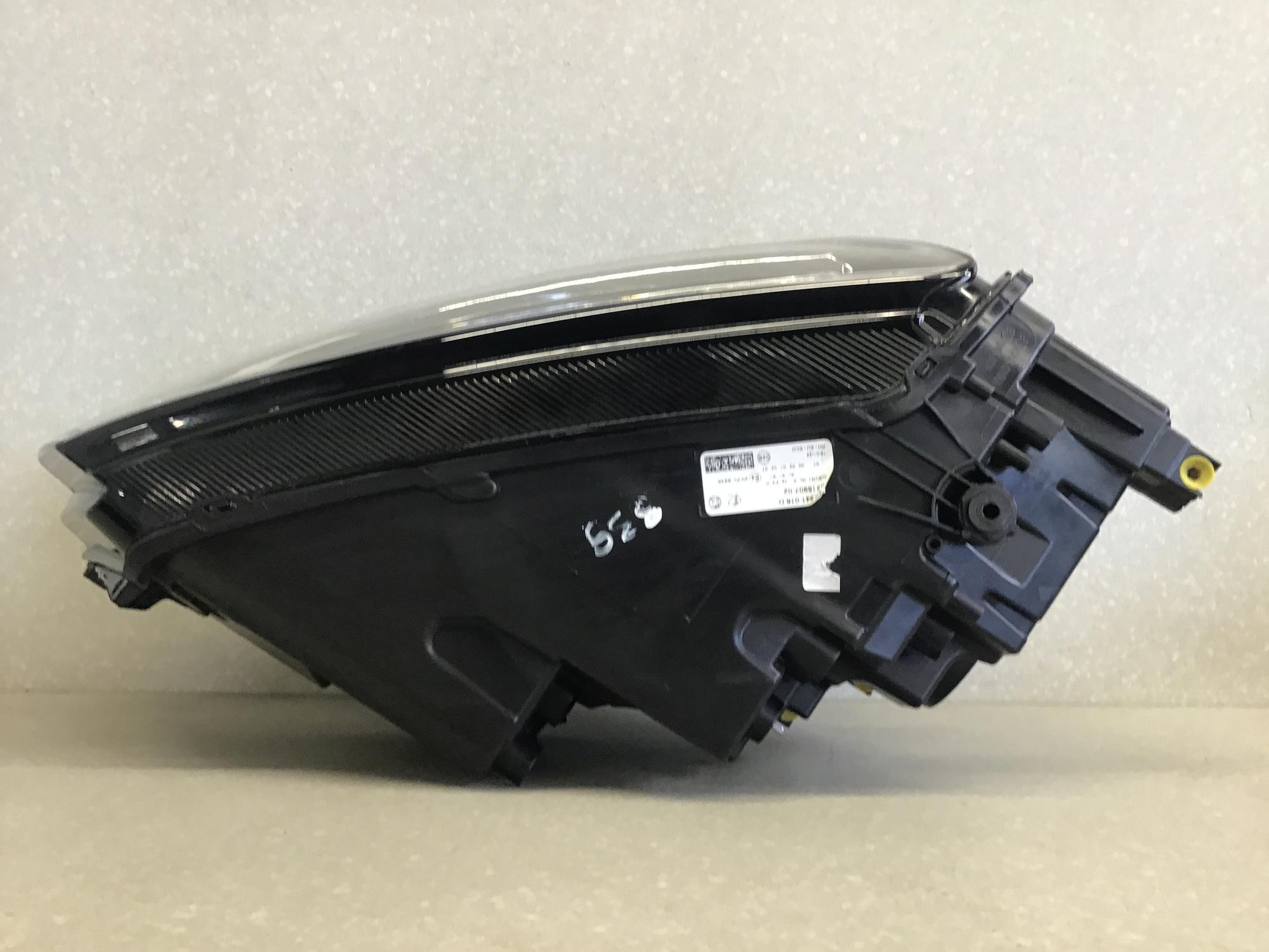 Фара правая, Skoda Karoq 2017>