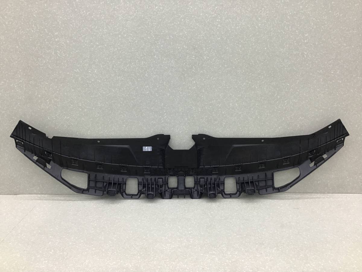 Кожух замка капота Hyundai Elantra (CN7) 2020> Кожух замка капота Hyundai Elantra (CN7) 2020>
