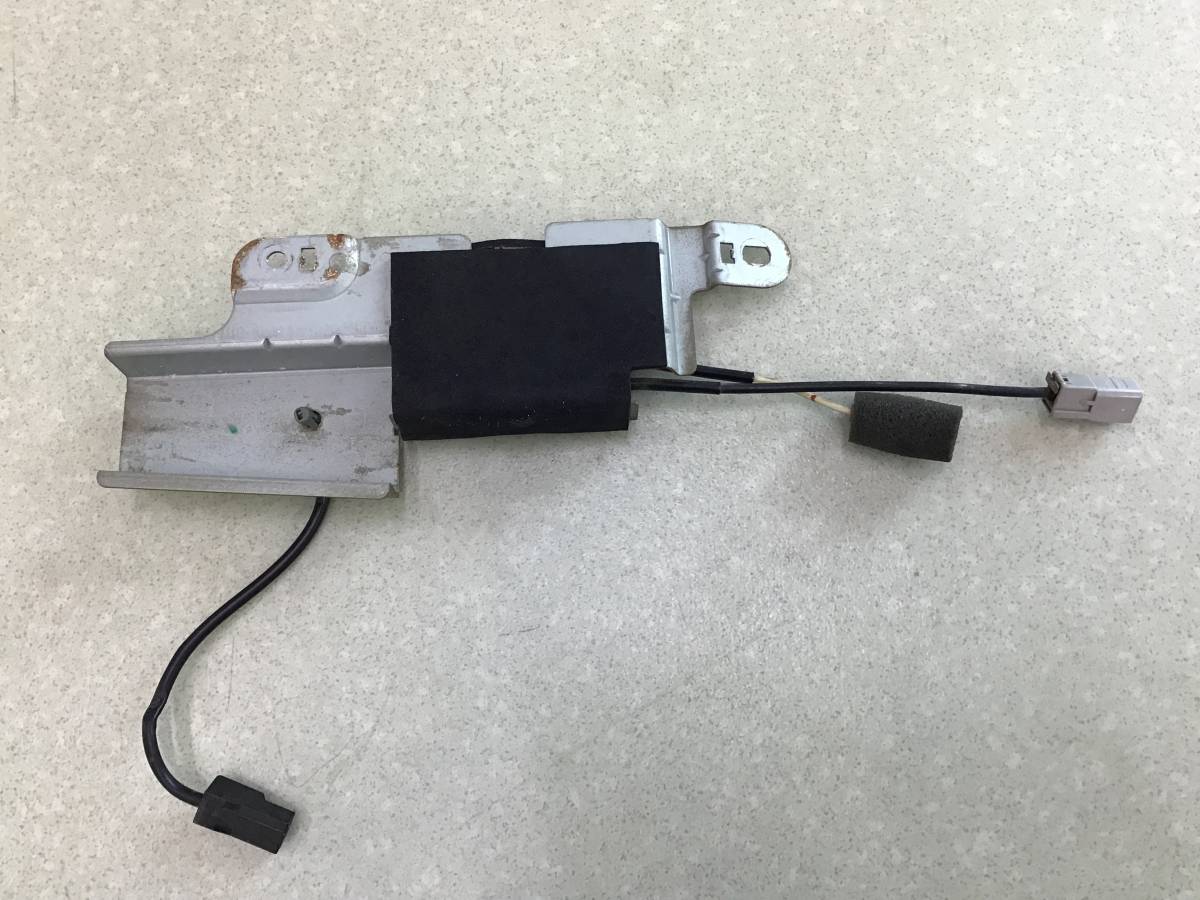 Антенна Subaru Forester (S11) 2002-2007