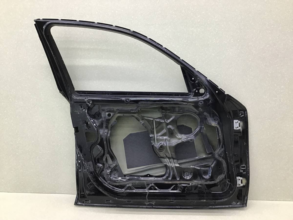 Дверь передняя левая BMW 1-series E87/E81 2004-2011 Дверь передняя левая BMW 1-series E87/E81 2004-2011