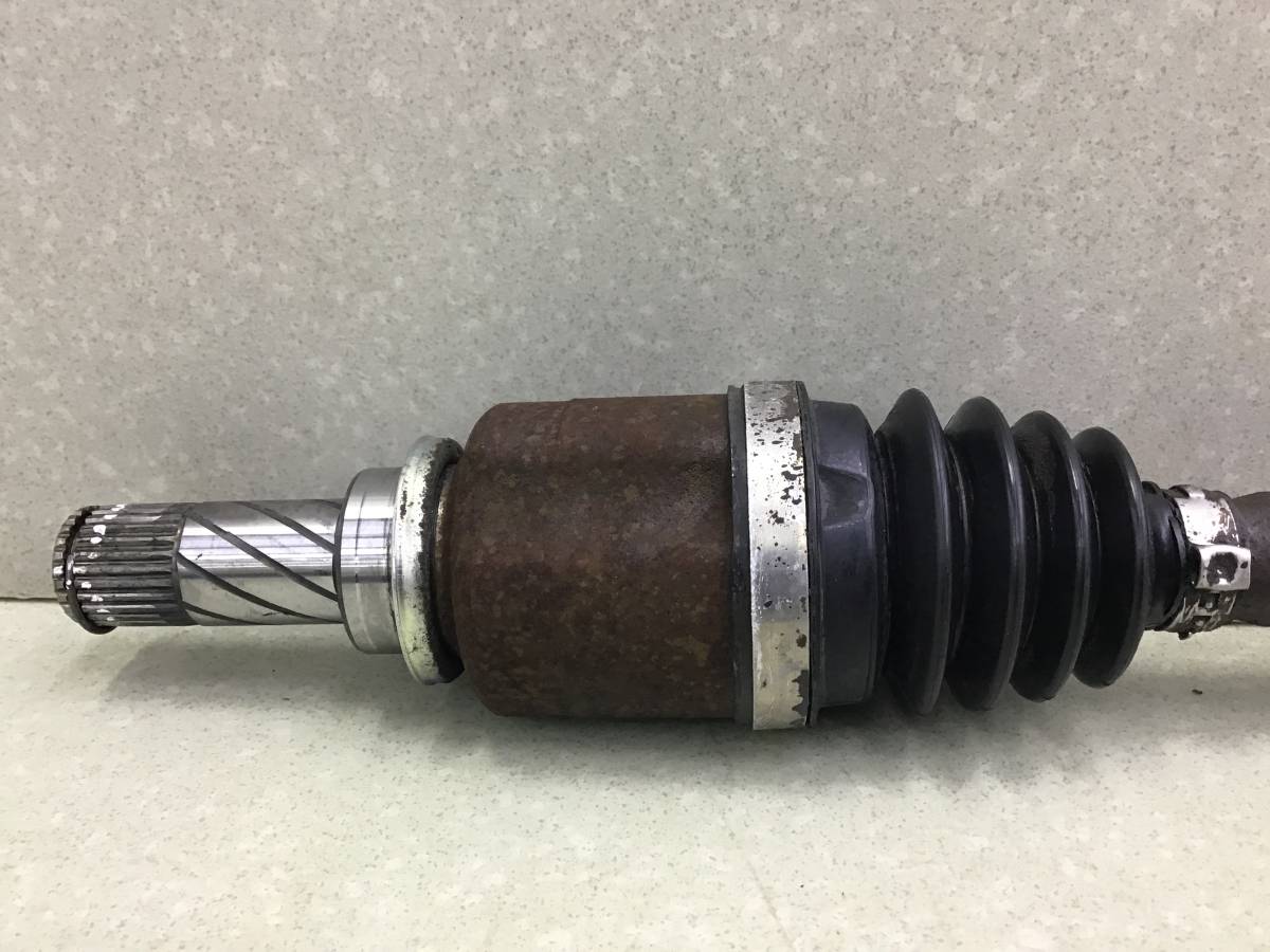 Полуось передняя левая Renault Logan (2) 2014>