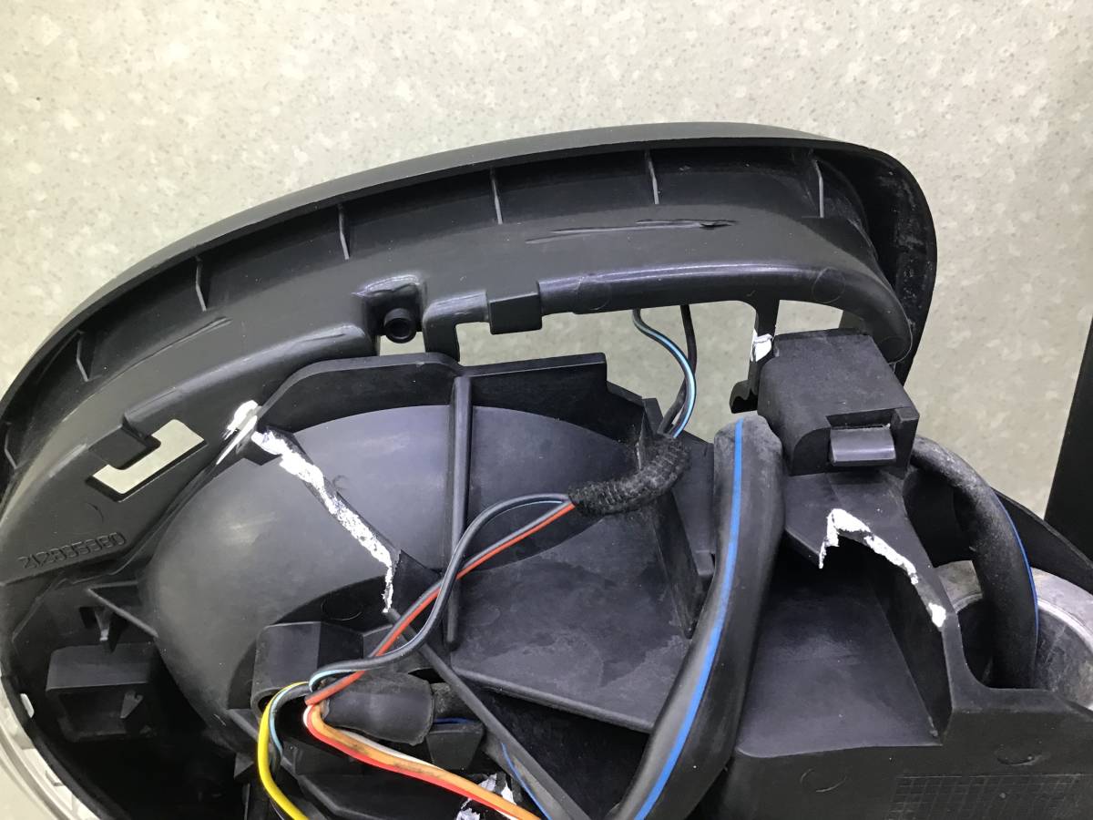 Зеркало правое электрическое Volkswagen Tiguan (5N1) 2007-2011 Зеркало правое электрическое Volkswagen Tiguan (5N1) 2007-2011