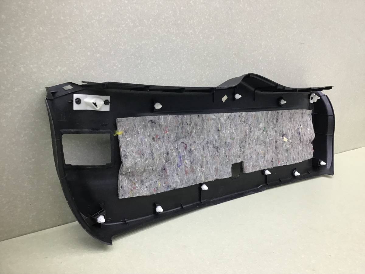 Обшивка двери багажника Subaru Impreza (G12) 2007-2012