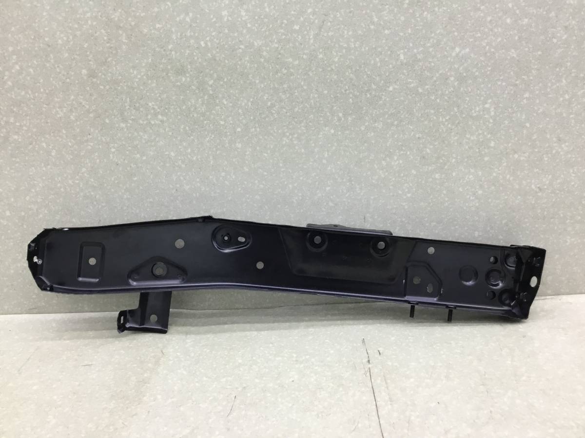 Панель передняя Toyota Hilux (GUN125L, GUN126L, TGN126) 2015-н.в. Панель передняя Toyota Hilux (GUN125L, GUN126L, TGN126) 2015-н.в.