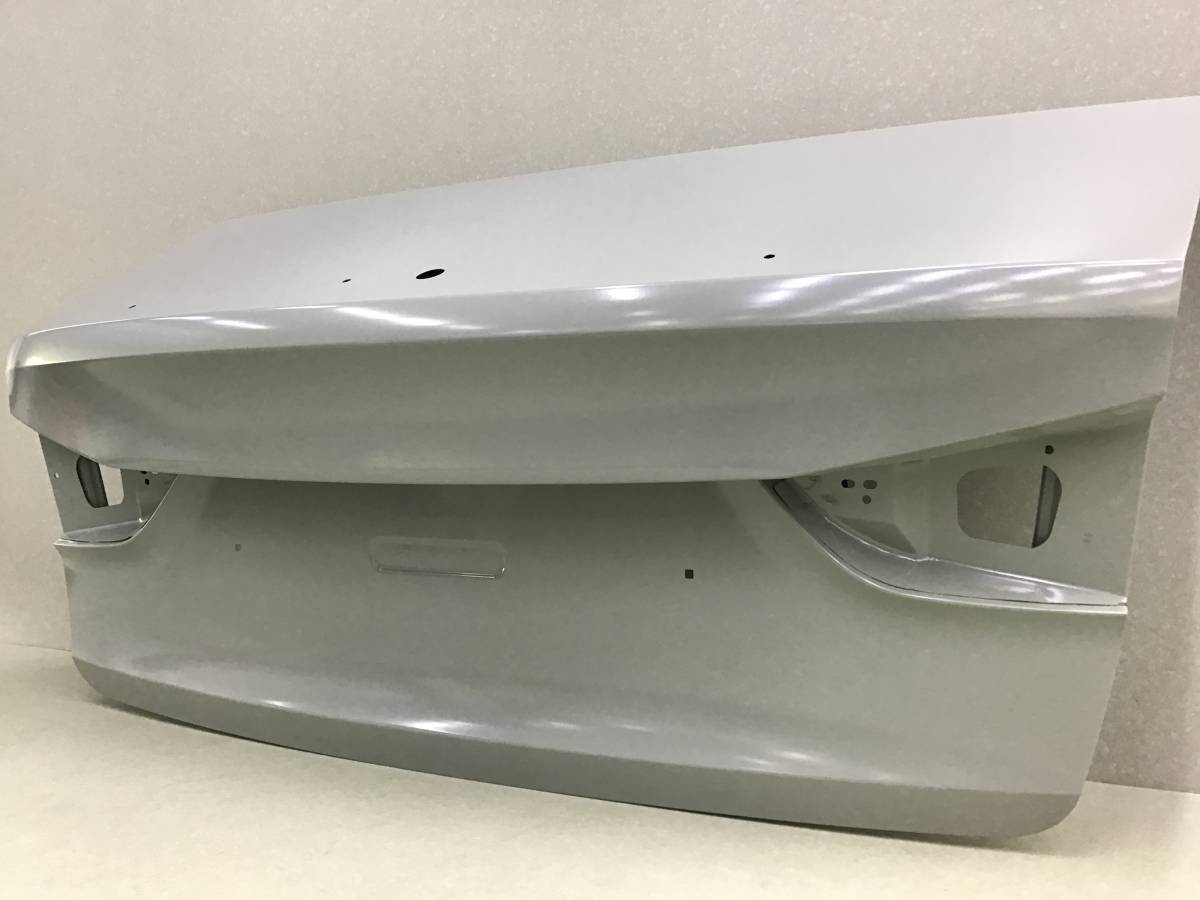 Крышка багажника Lada Vesta (2180) 2015-н.в.