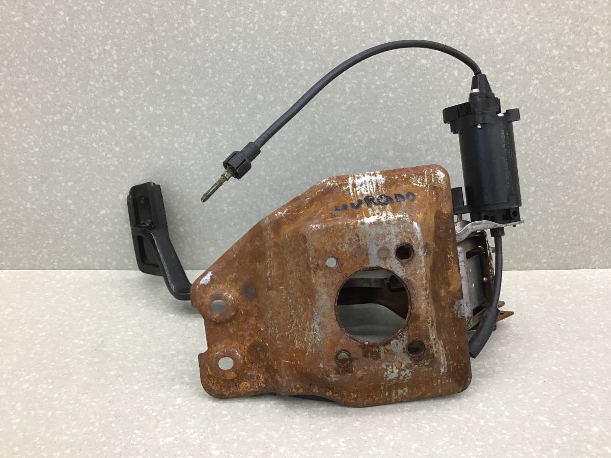 Педаль тормоза Nissan Murano (Z50) 2004-2008 Педаль тормоза Nissan Murano (Z50) 2004-2008