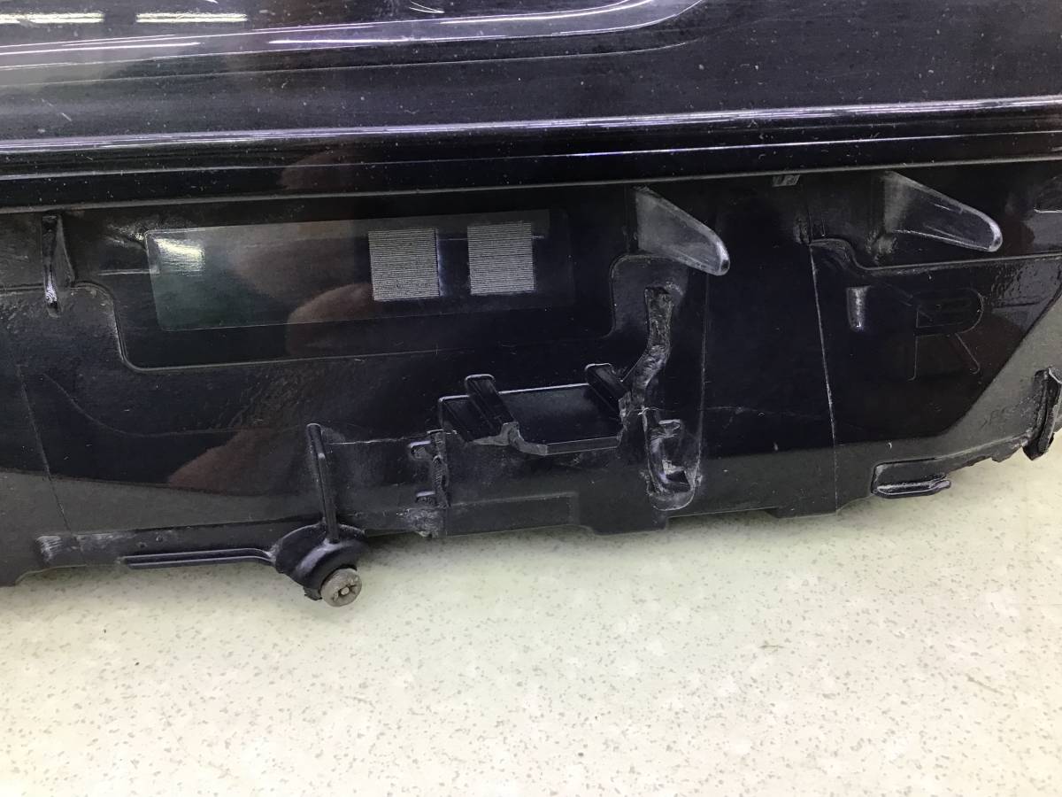 Фара правая Lexus NX 200 (ZGZ10) 2014-2021