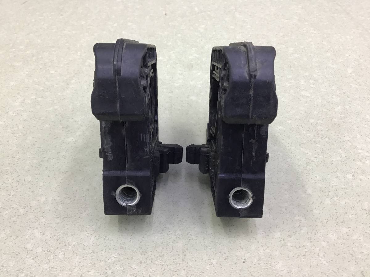 Кронштейн радиатора BMW X5 G05 2018>