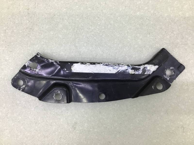 Кронштейн крепления фары Volkswagen Polo Sed 5 (6C1) 2010-2020