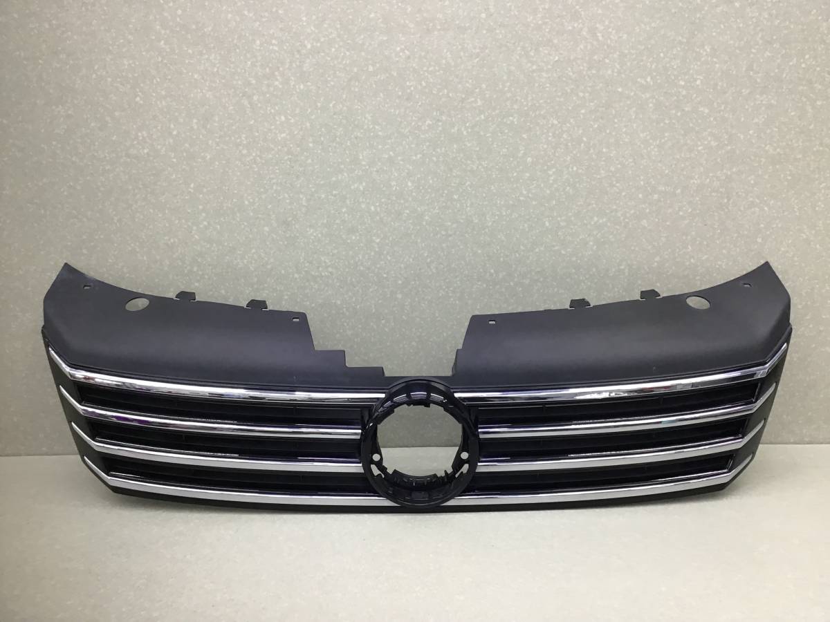 Решетка радиатора Volkswagen Passat B7 2011-2015 Решетка радиатора Volkswagen Passat B7 2011-2015