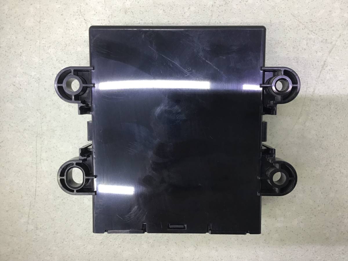 Блок комфорта Mitsubishi Pajero/Montero Sport (KS) 2015>