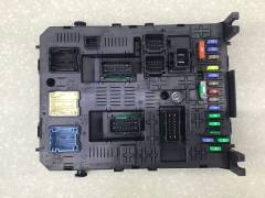 Блок предохранителей Peugeot 308 (4A, 4C) 2007-2015