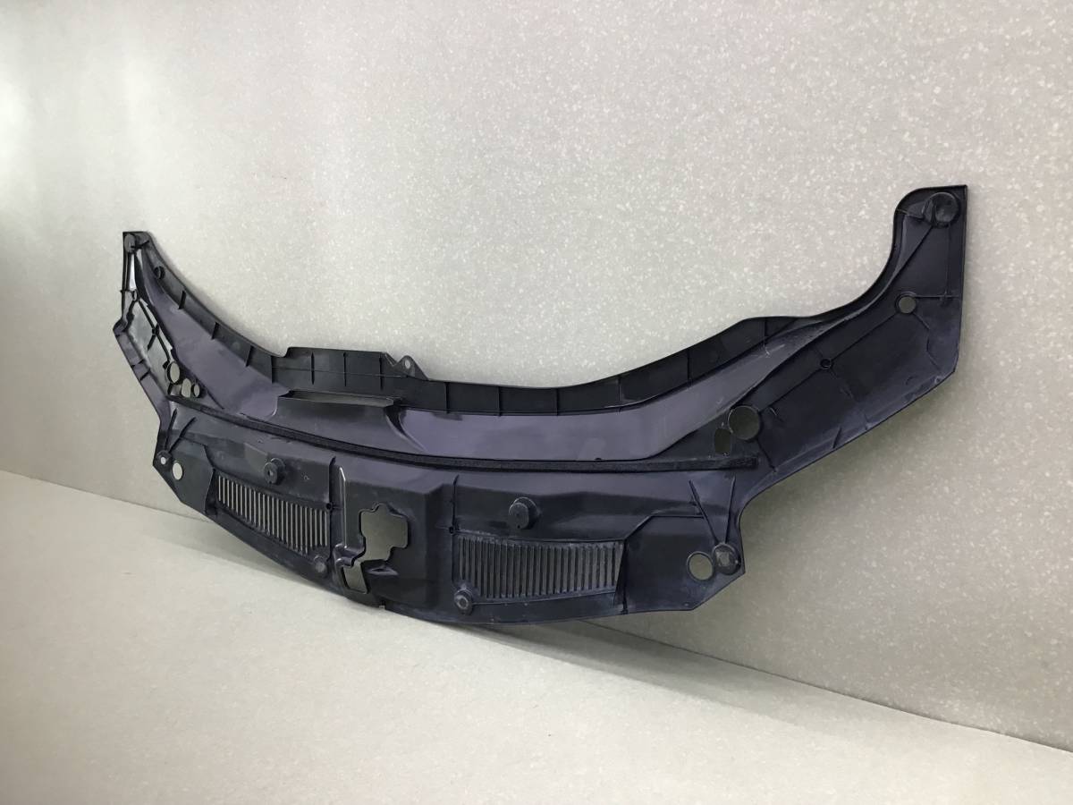 Кожух замка капота Lexus RX 350 (AGL20W) 2015-2022 Кожух замка капота Lexus RX 350 (AGL20W) 2015-2022