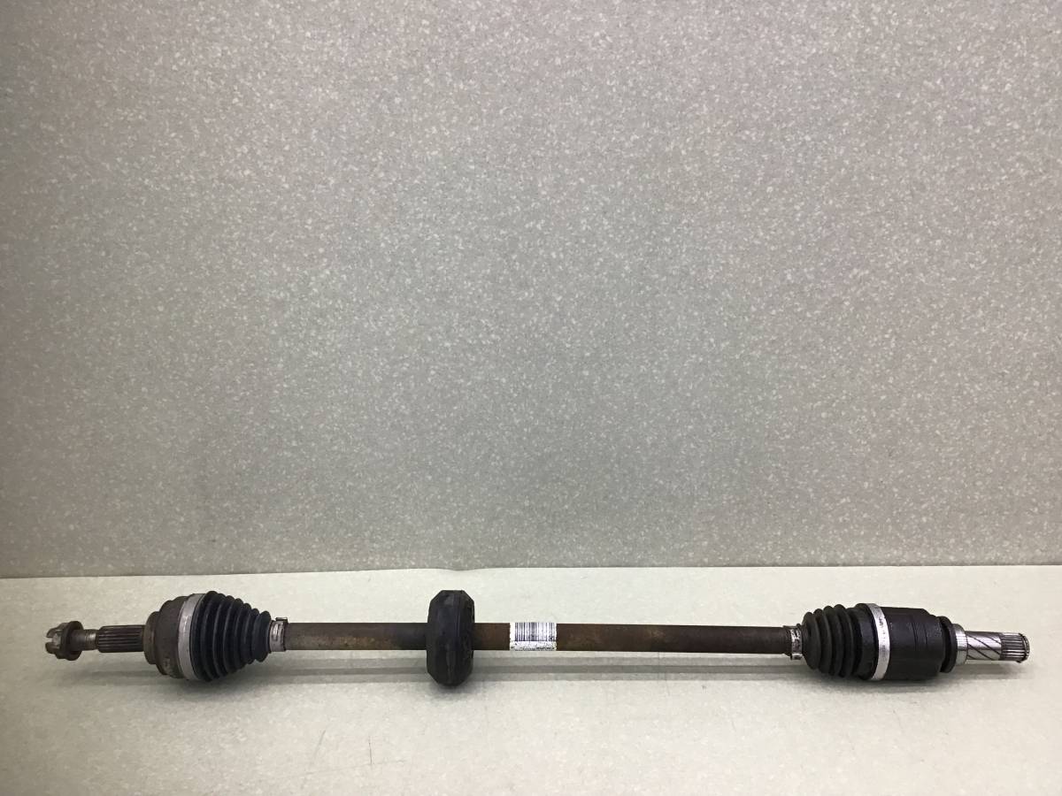 Полуось передняя правая Renault Logan (2) 2014>