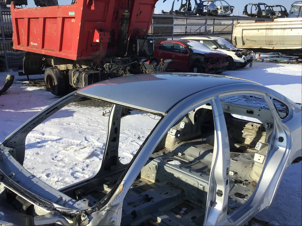 Крыша Nissan Almera 3 (G11, G15) 2012> Крыша Nissan Almera 3 (G11, G15) 2012>