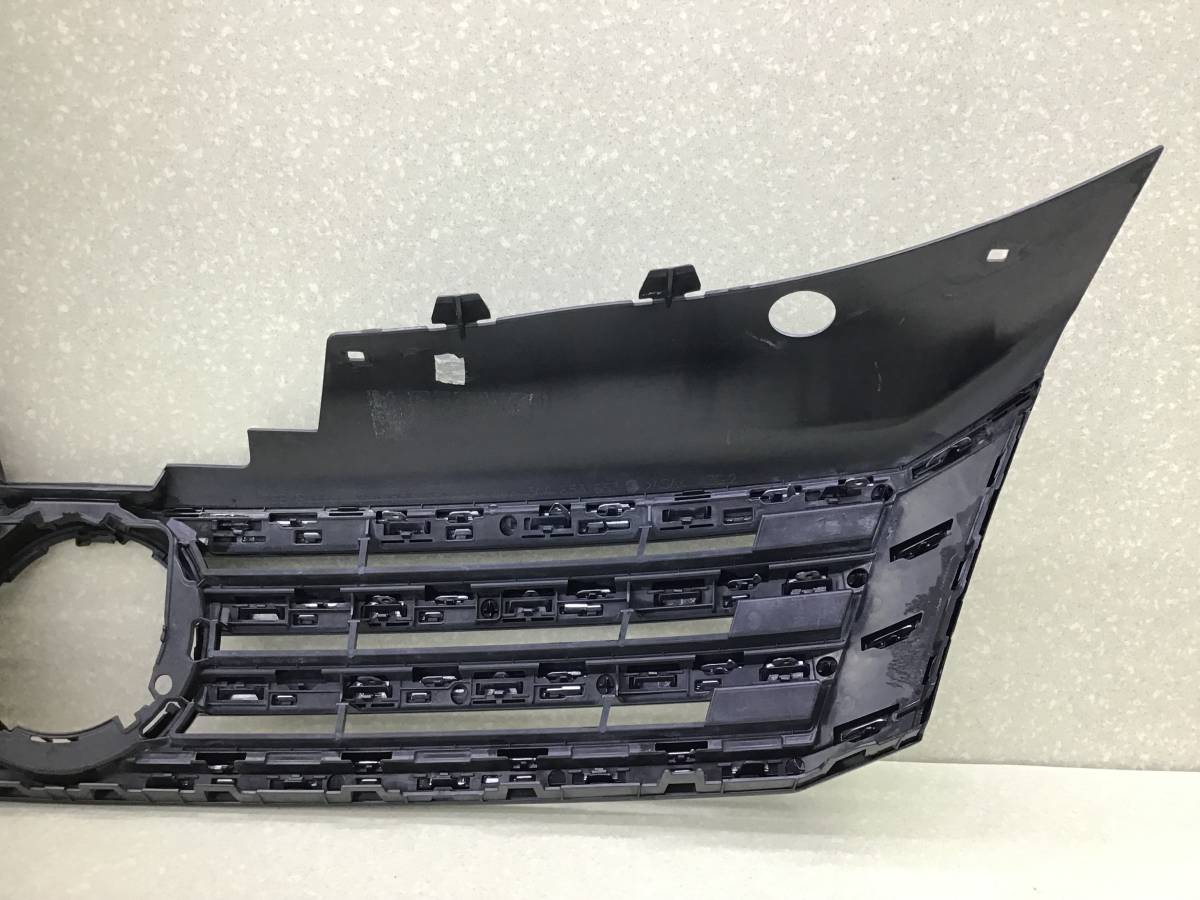 Решетка радиатора Volkswagen Passat B7 2011-2015 Решетка радиатора Volkswagen Passat B7 2011-2015