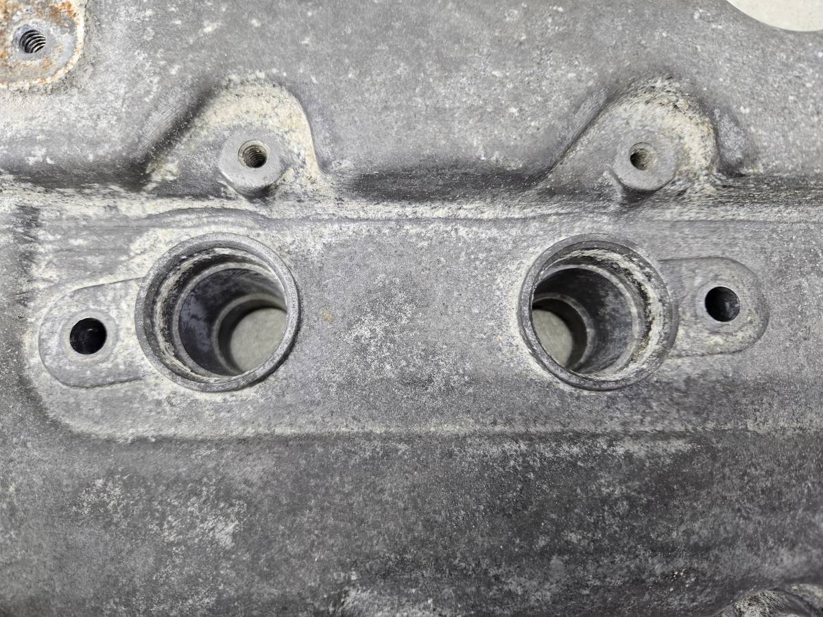 Крышка головки блока (клапанная) Nissan Tiida (C11) 2007-2014 Крышка головки блока (клапанная) Nissan Tiida (C11) 2007-2014