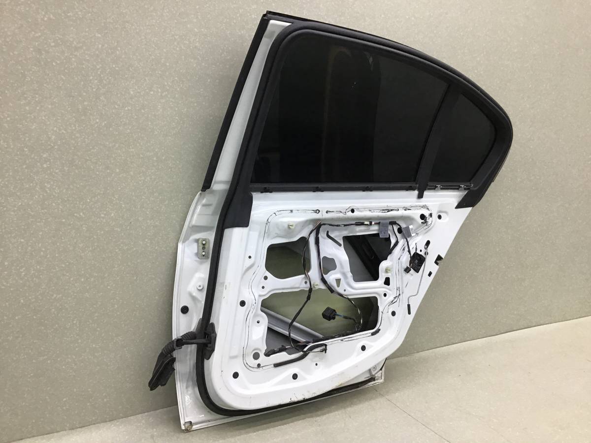 Дверь задняя правая BMW 3-series E90/E91 2005-2011 Дверь задняя правая BMW 3-series E90/E91 2005-2011