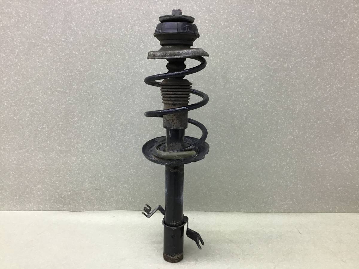 Амортизатор передний левый Renault Logan (2) 2014>