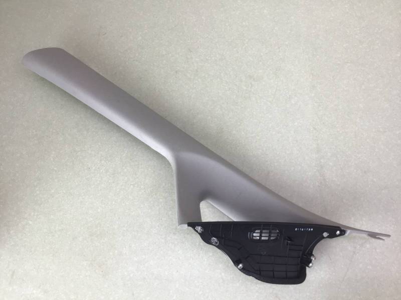 Обшивка стойки Kia Ceed (JD) 2012-2018