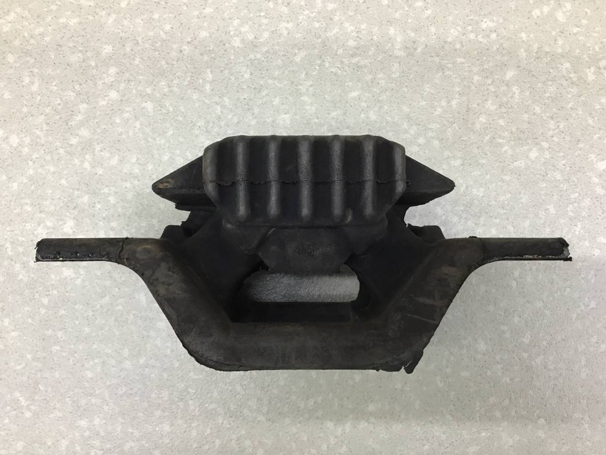 Опора КПП Ford Fiesta (CBK) 2001-2008 Опора КПП Ford Fiesta (CBK) 2001-2008