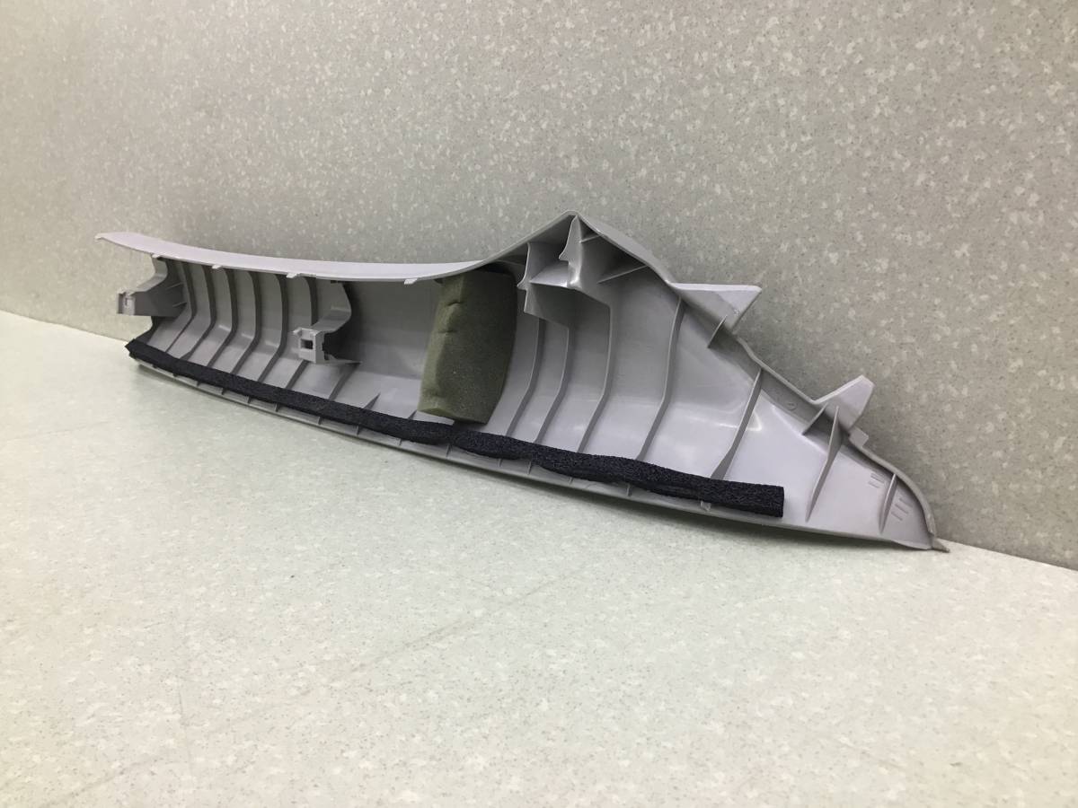 Обшивка стойки Toyota Rav 4 (A40) 2013>