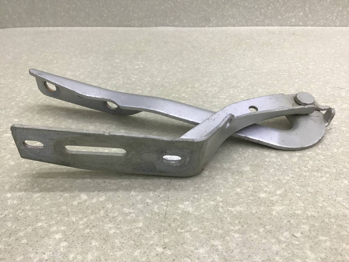 Петля капота левая Peugeot 307 (3A, 3C, 3H) 2001-2008