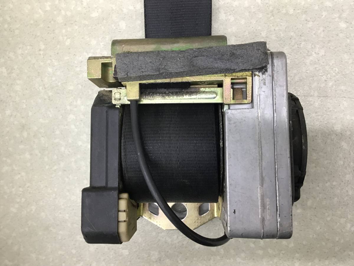 Ремень безопасности с пиропатроном Skoda Octavia A4 (1U2) 2000-2011