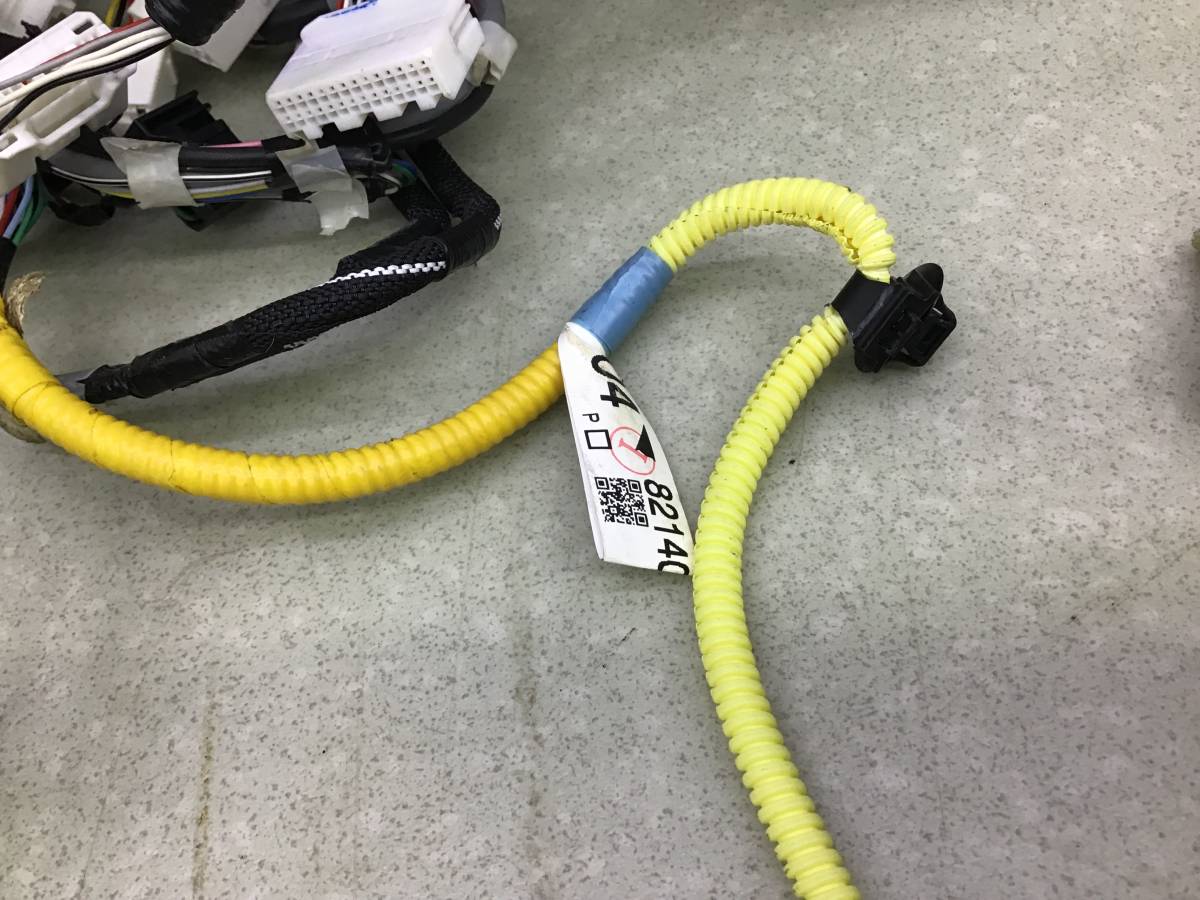 Проводка салона Toyota Rav 4 (A40) 2013>