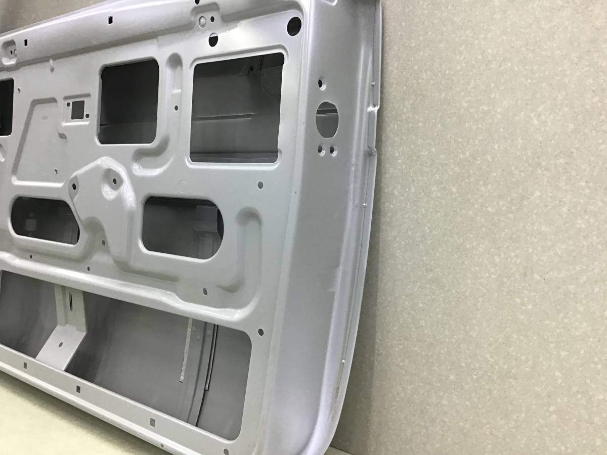 Дверь передняя правая Lada Niva (2121) 1977-2021