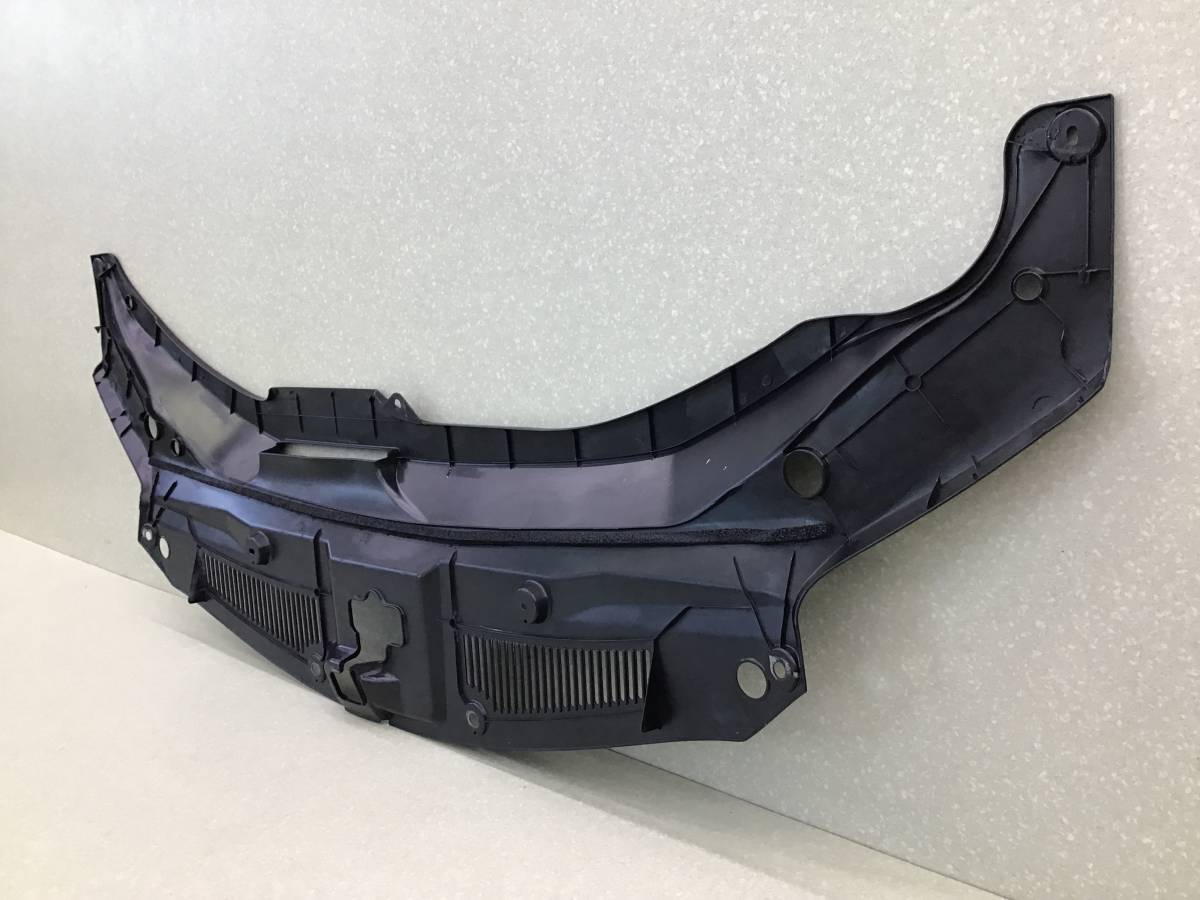 Кожух замка капота Lexus RX 350 (AGL20W) 2015-2022 Кожух замка капота Lexus RX 350 (AGL20W) 2015-2022