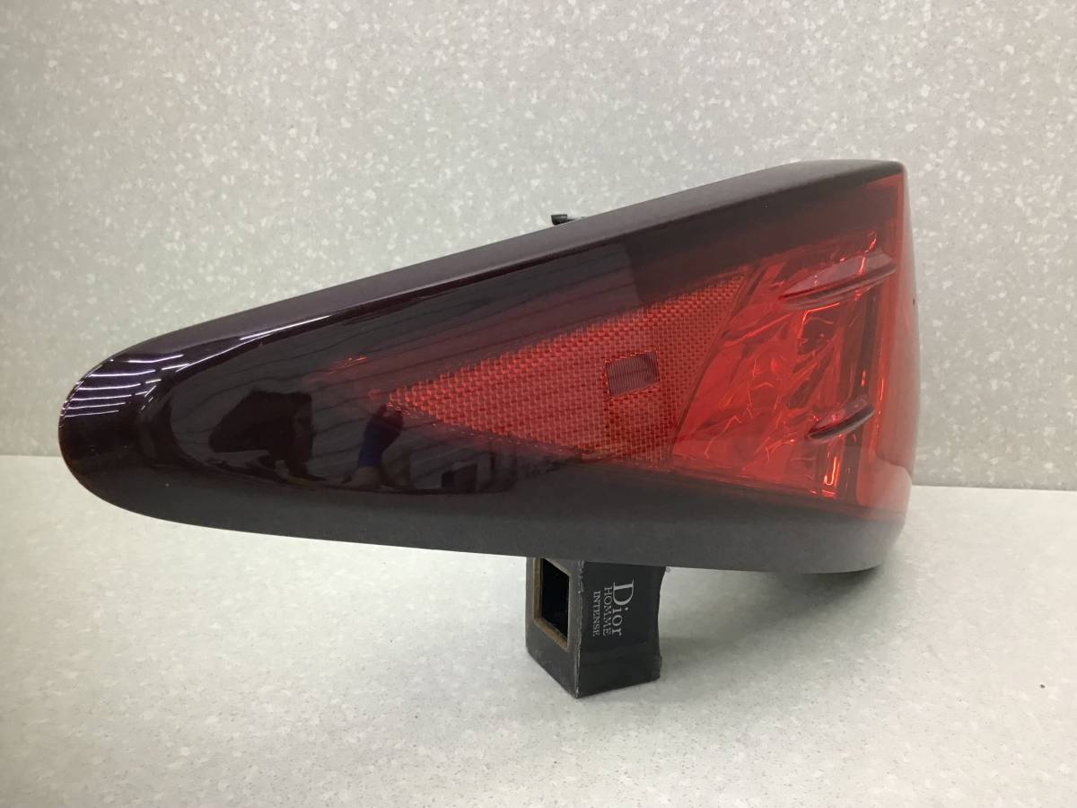 Фонарь задний наружный левый Lexus RX 350 (AGL20W) 2015-2022 Фонарь задний наружный левый Lexus RX 350 (AGL20W) 2015-2022