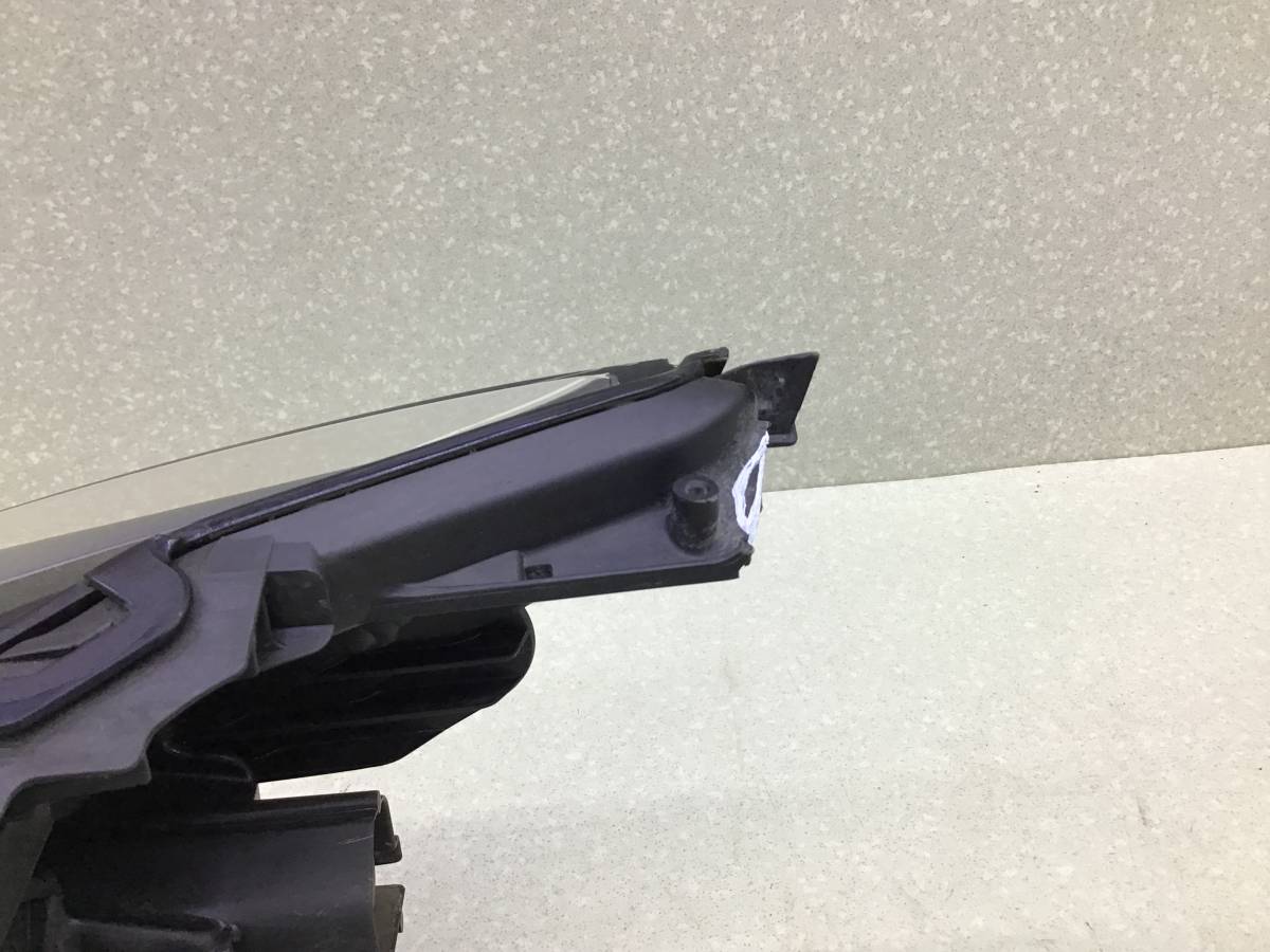 Фара правая Lexus NX 200 (ZGZ10) 2014-2021